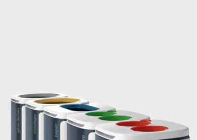 Collecteur de tri sélectif design et didactiques pour créer un espace d'apport volontaire
