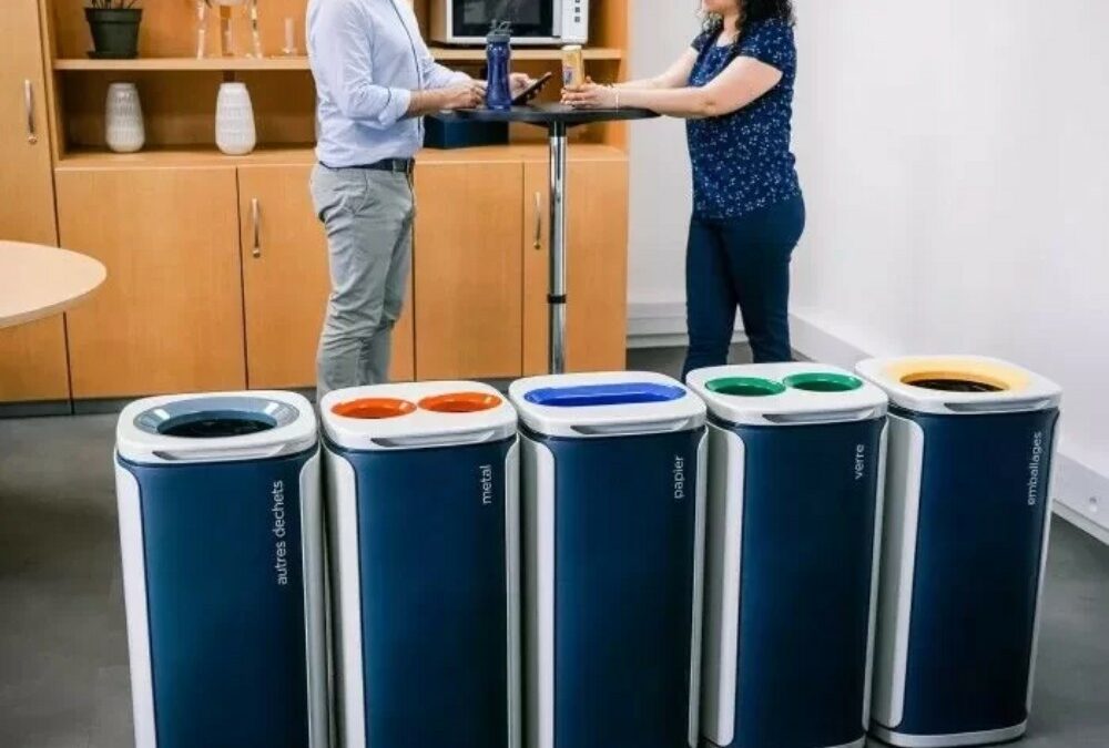 Design circulaire : quand la poubelle devient mobilier durable